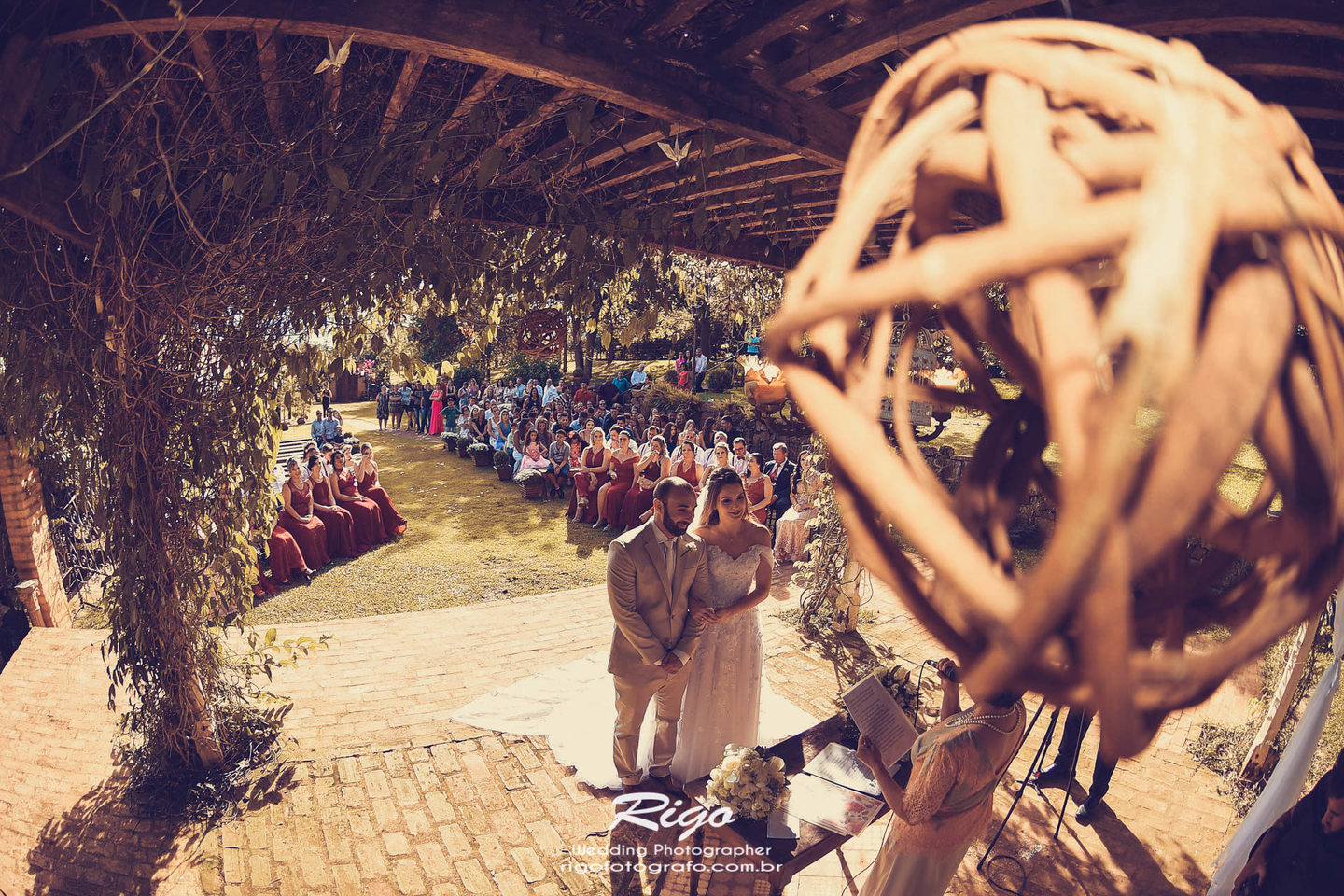 Priscila + Anderson - Parte 1 (Cerimônia) Priscila + Anderson - Parte 1 (Cerimônia)